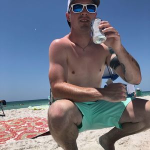 Meet your Posher, Logan